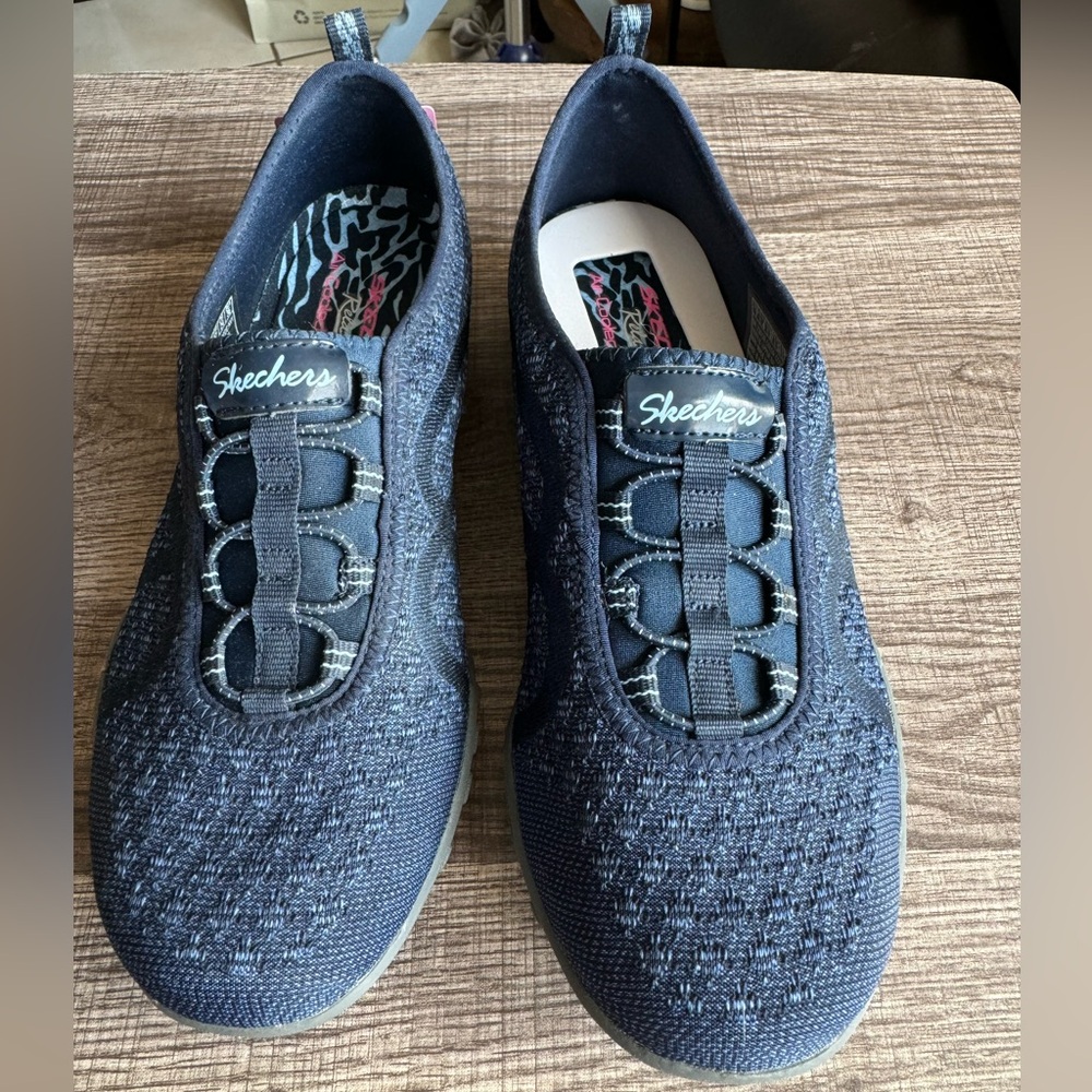 Sketchers-BreatheEasy-Fortune Easy